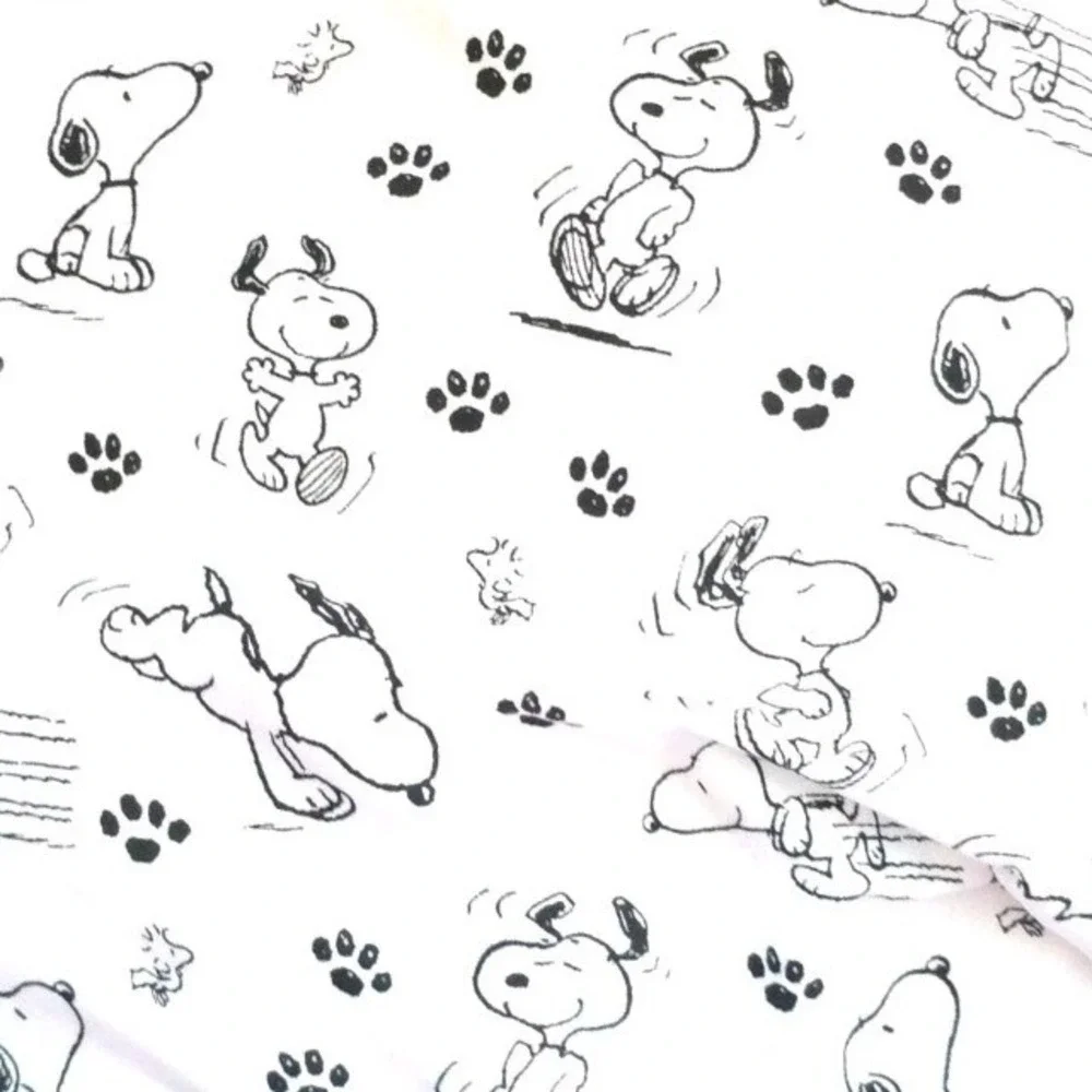 Peanuts Snoopy Twin Fitted Sheet Black White Berkshire Blanket Bedding (1)